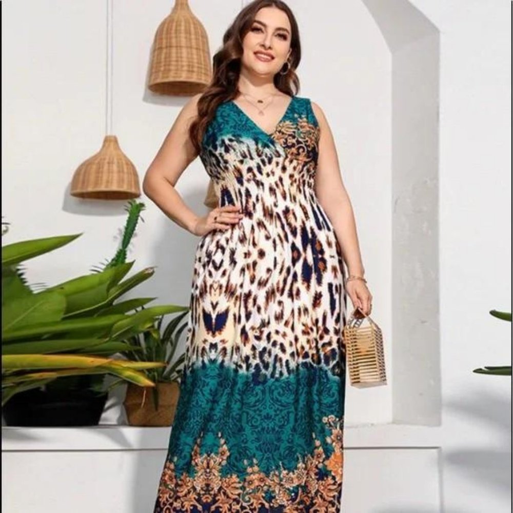 ❣️HOST PICK❣️🥳 04/27/22 Green Leopard Print Maxi